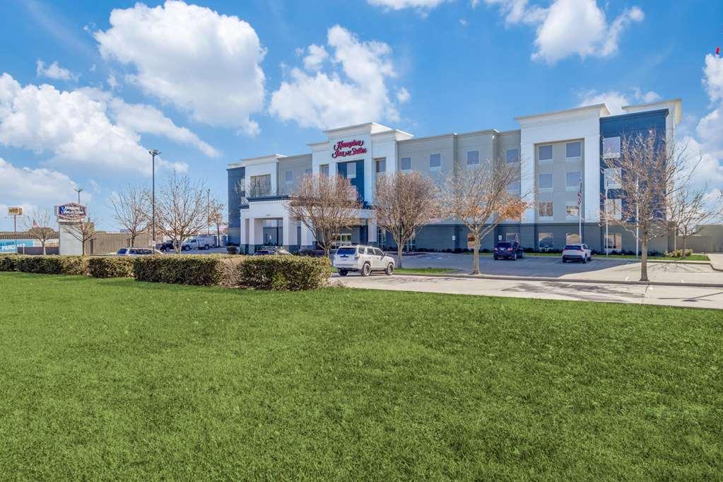 Hampton Inn & Suites Gainesville Exteriér fotografie