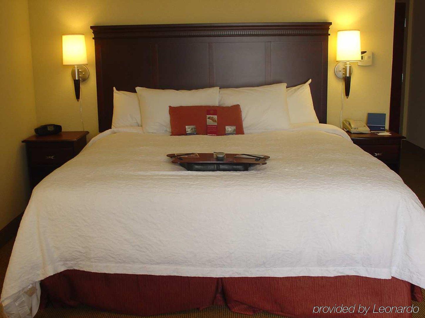 Hampton Inn & Suites Gainesville Pokoj fotografie